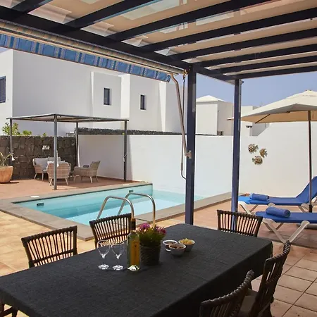 Βίλα 221 - Casa La Vista By Now Ltd